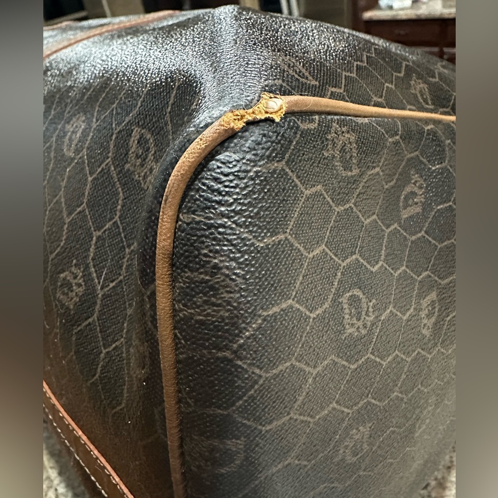 Christian Dior Extra Large Honeycomb Vintage Duffle Bag w/ Rare Lock & Key!! - Picture 5 of 13